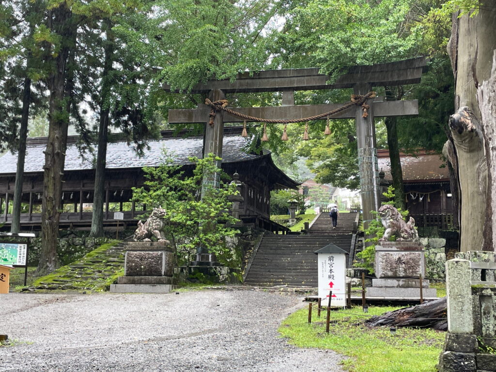 神社前宮3